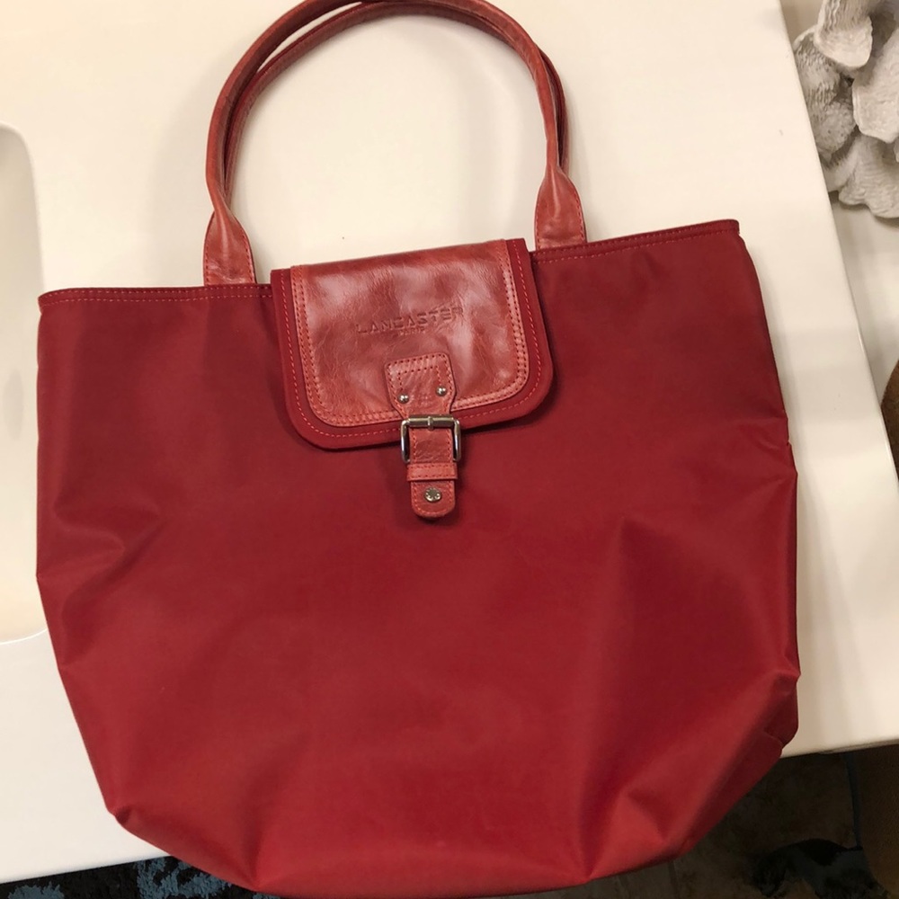 Lancaster bag